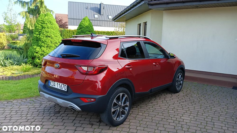 Kia Stonic 1.4 L - 6