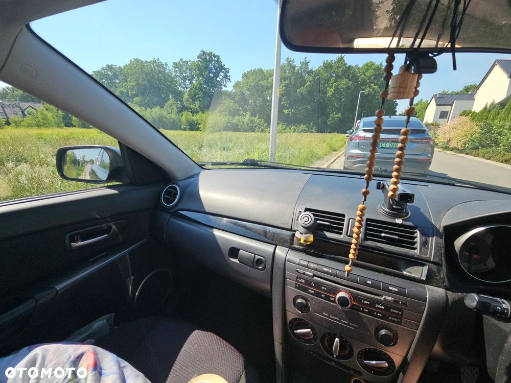 Mazda 3 - 10