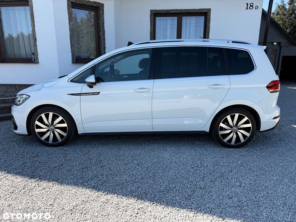 Volkswagen Touran - 9