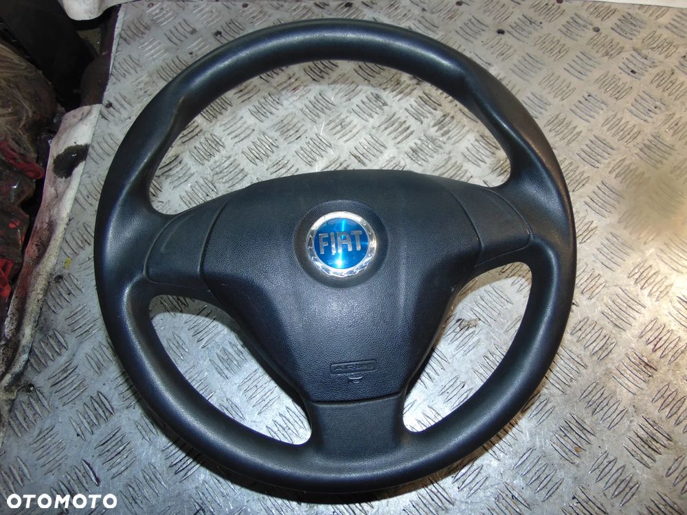 Kierownica Grande punto 7354102500 - 1