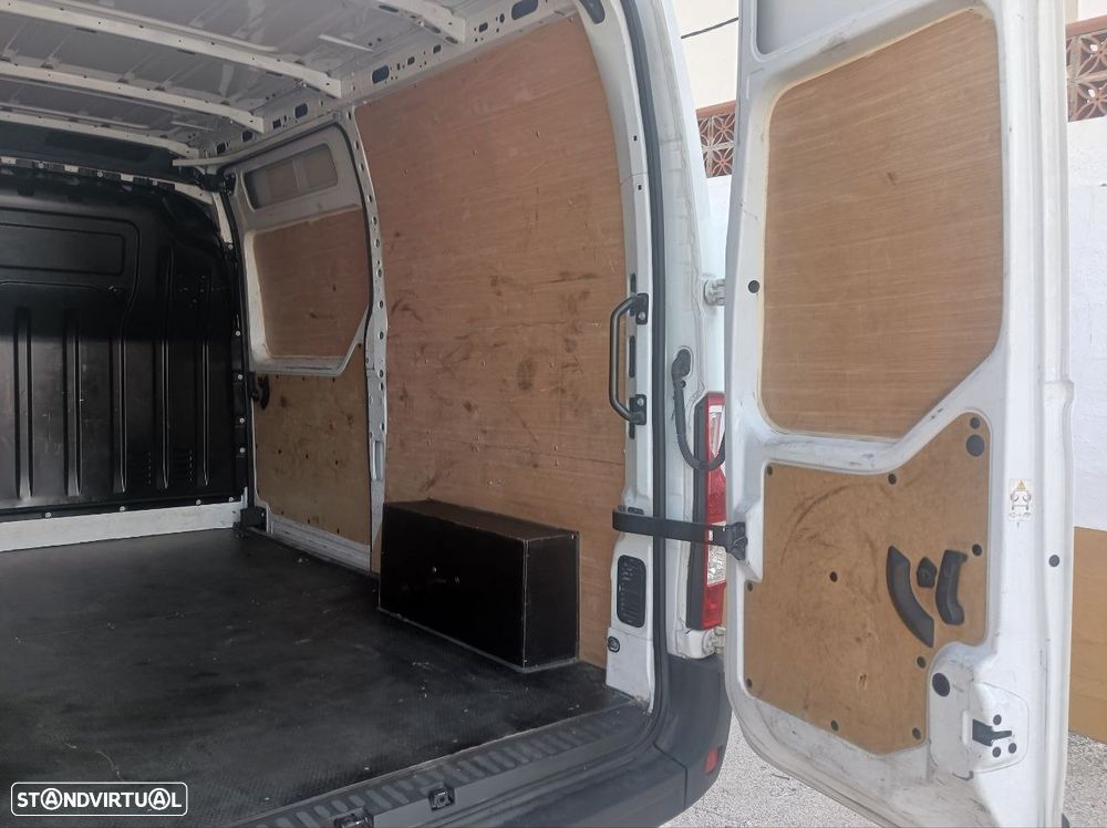 Renault Master III Fase III (R3U) 2.3 dCi L2H2 3.5T 5P (135cv) - 16