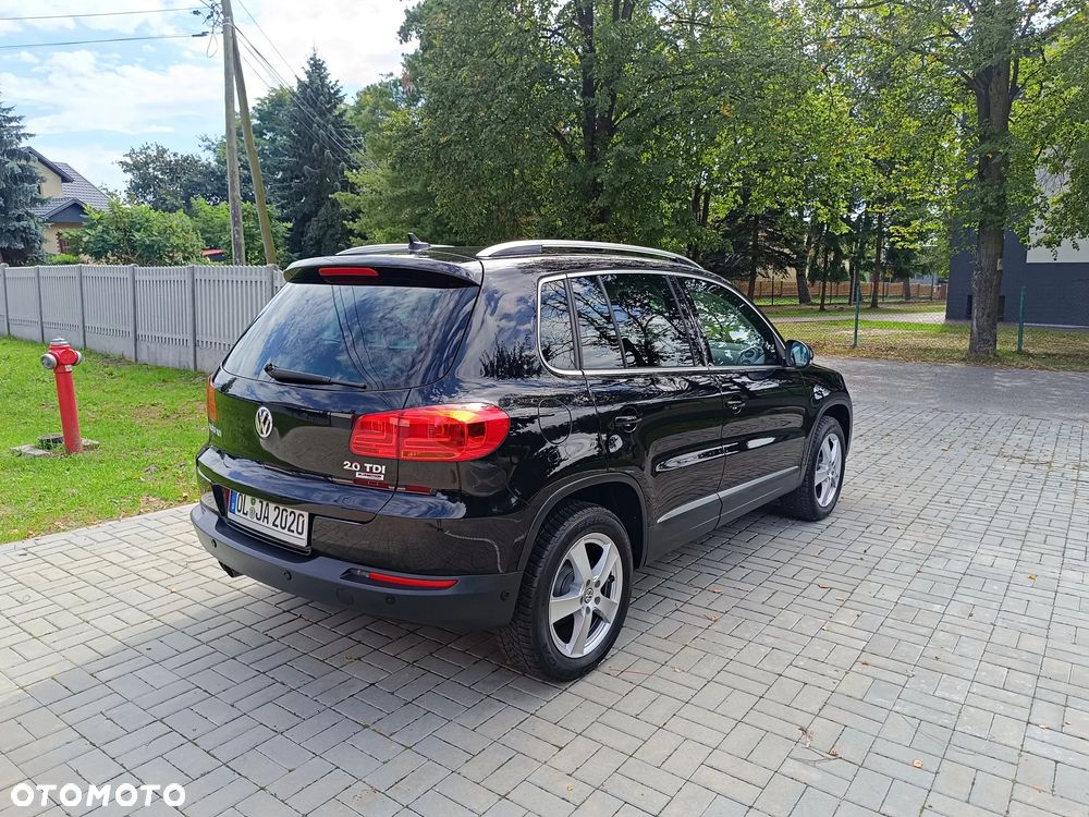 Volkswagen Tiguan 2.0 TDI DPF BlueMotion Technology Sport & Style - 4