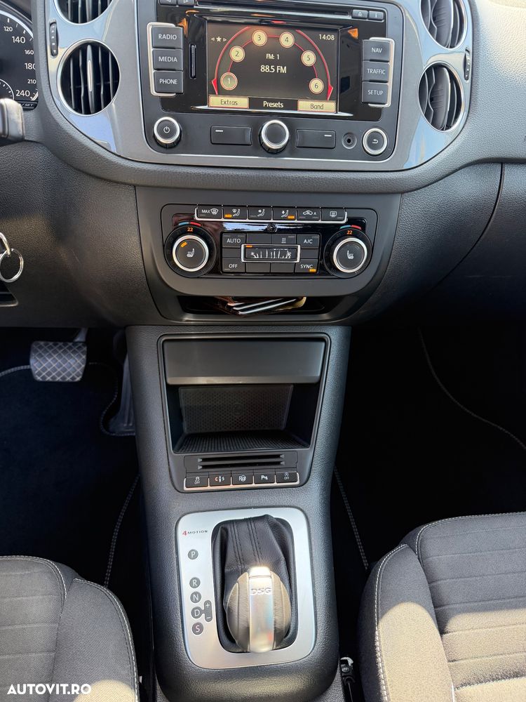 Volkswagen Tiguan 2.0 TDI DPF 4Motion BlueMotion Technology DSG Cup Sport & Style - 22