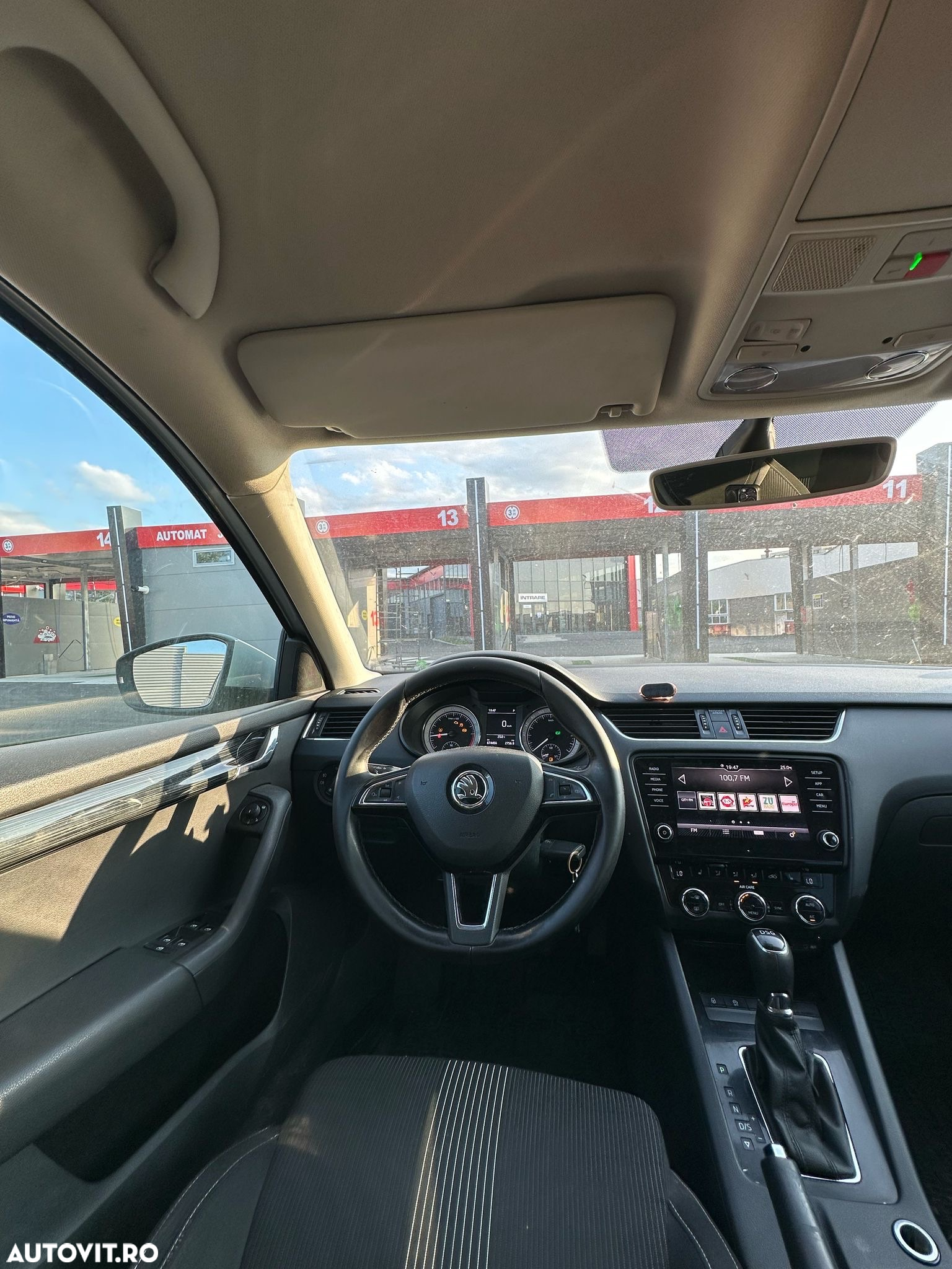 Skoda Octavia 2.0 TDI DSG Style - 4