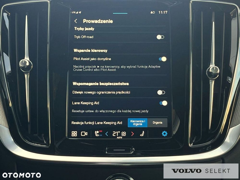 Volvo V60 Cross Country - 20