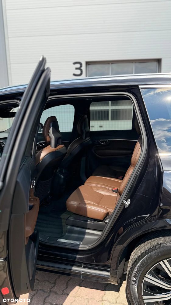 Volvo XC 90 - 3