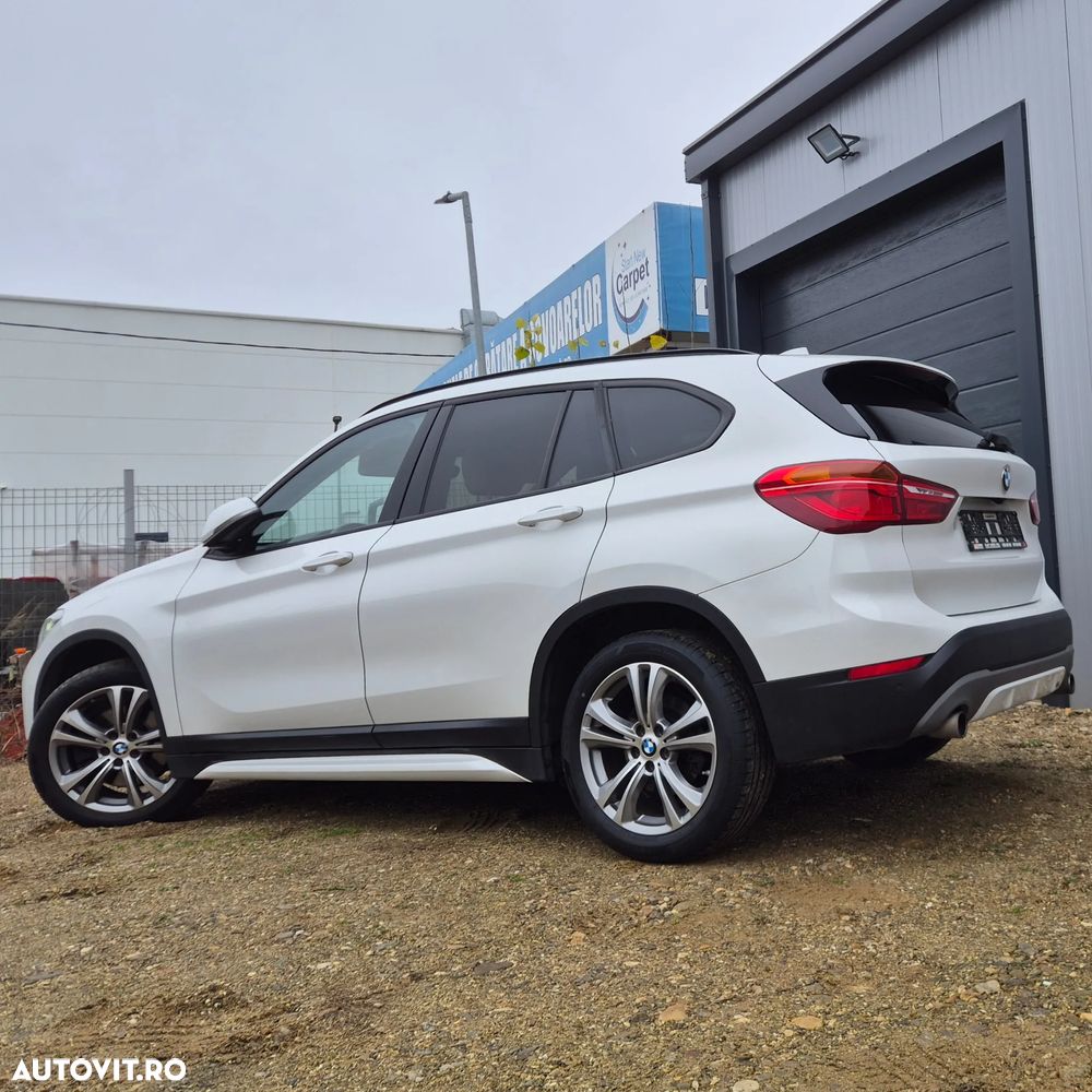 BMW X1 xDrive20d Aut. Sport Line - 8
