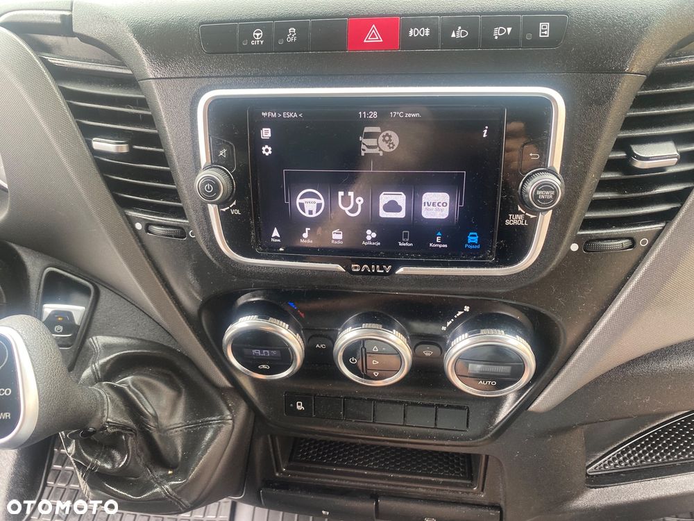 Iveco DAILY 3.0 HI MATIC, burto-firanka, 10-paletowy, zakupiony w salonie w Rzeszowie, serwisowany, bezwypadkowy, pełna dokumentacja, bogata wersja - 26
