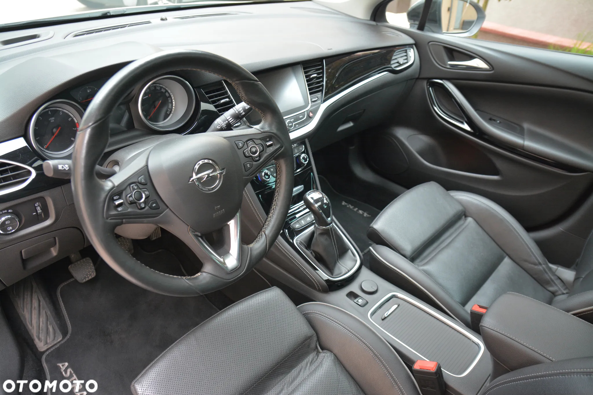 Opel Astra - 14