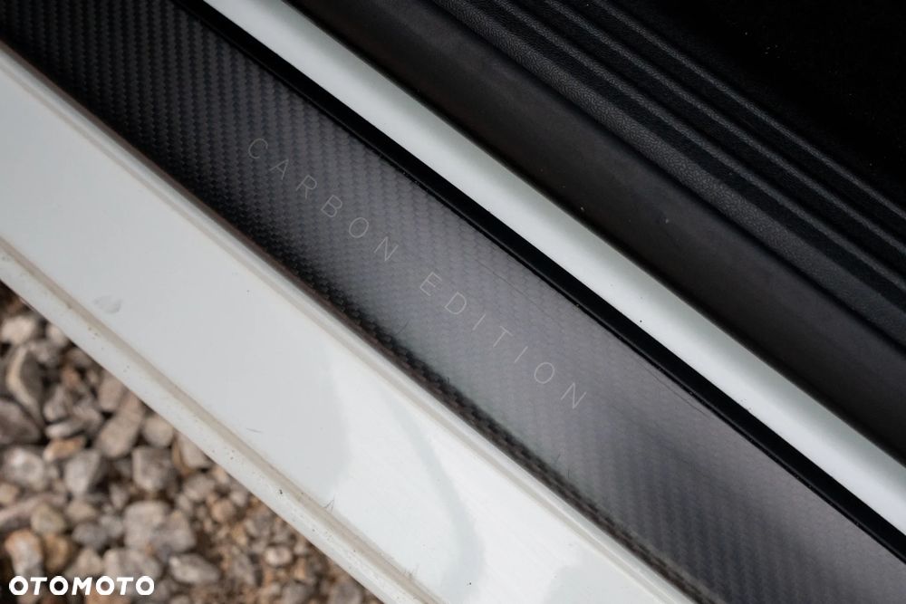 Volvo V40 T5 Geartronic RDesign - 25