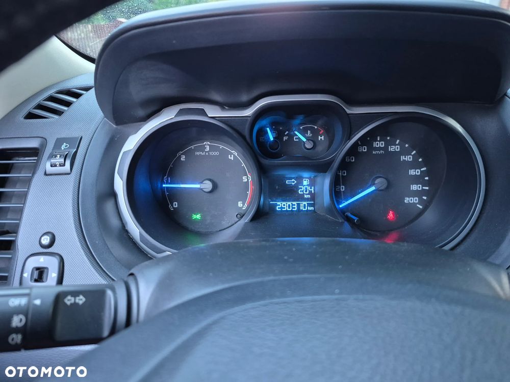 Ford Ranger XLT - 8