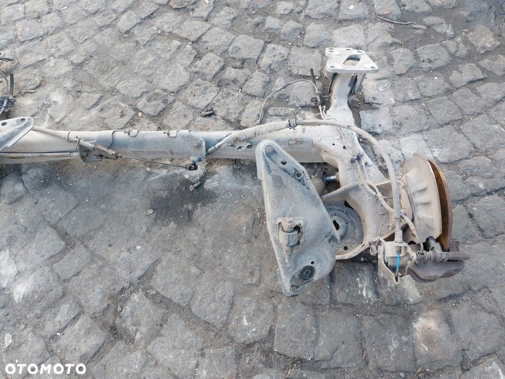 Belka tylna OS TYŁ CITROEN C4 PICASSO I 2006-2013 - 2