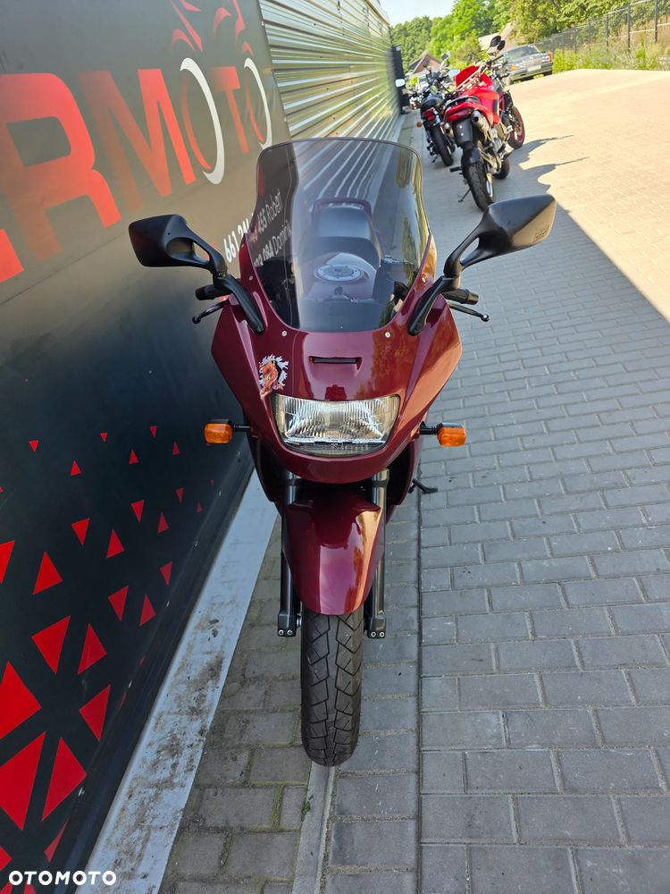 Kawasaki GPZ - 19