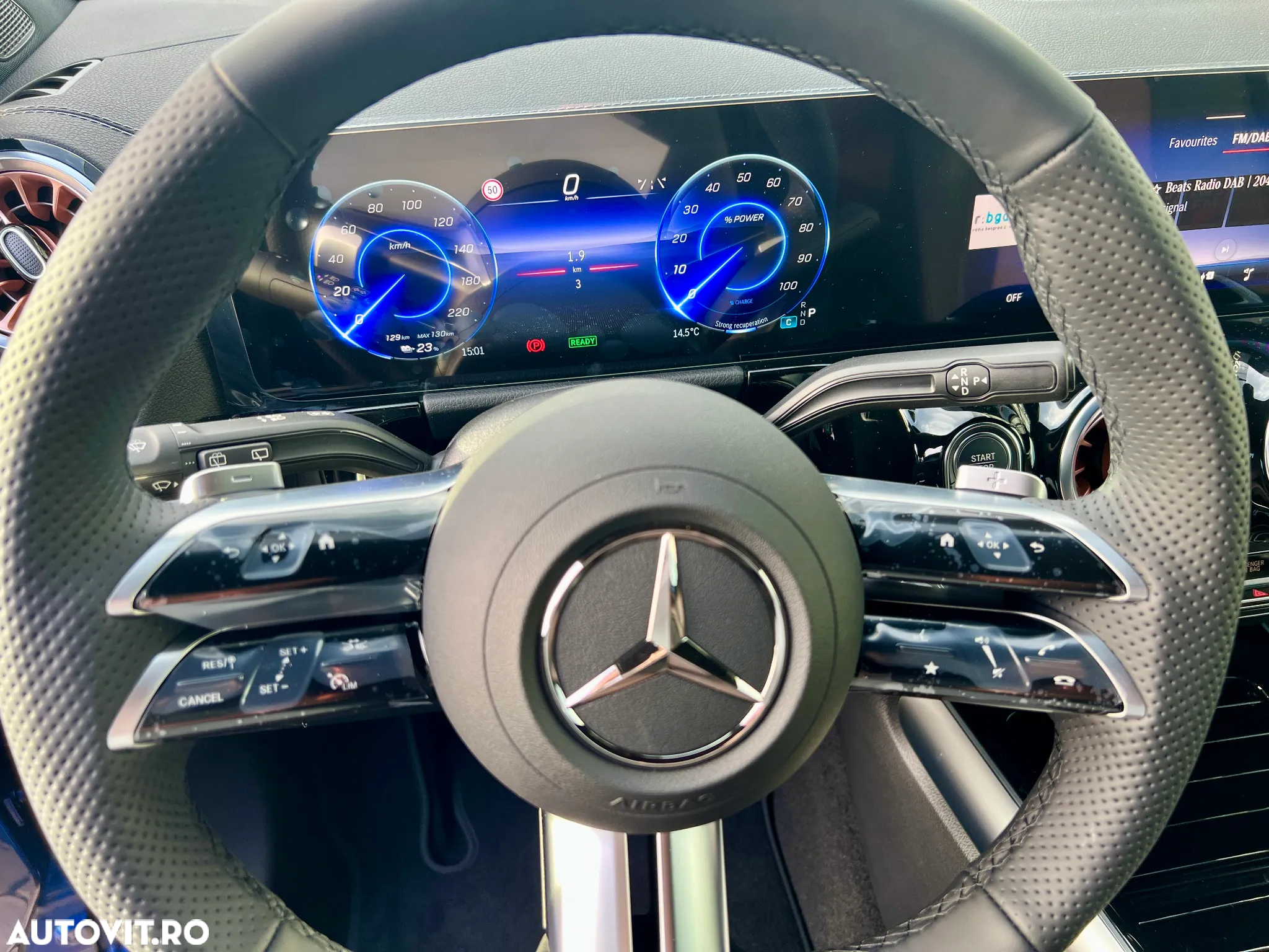 Mercedes-Benz EQA 250+ - 11