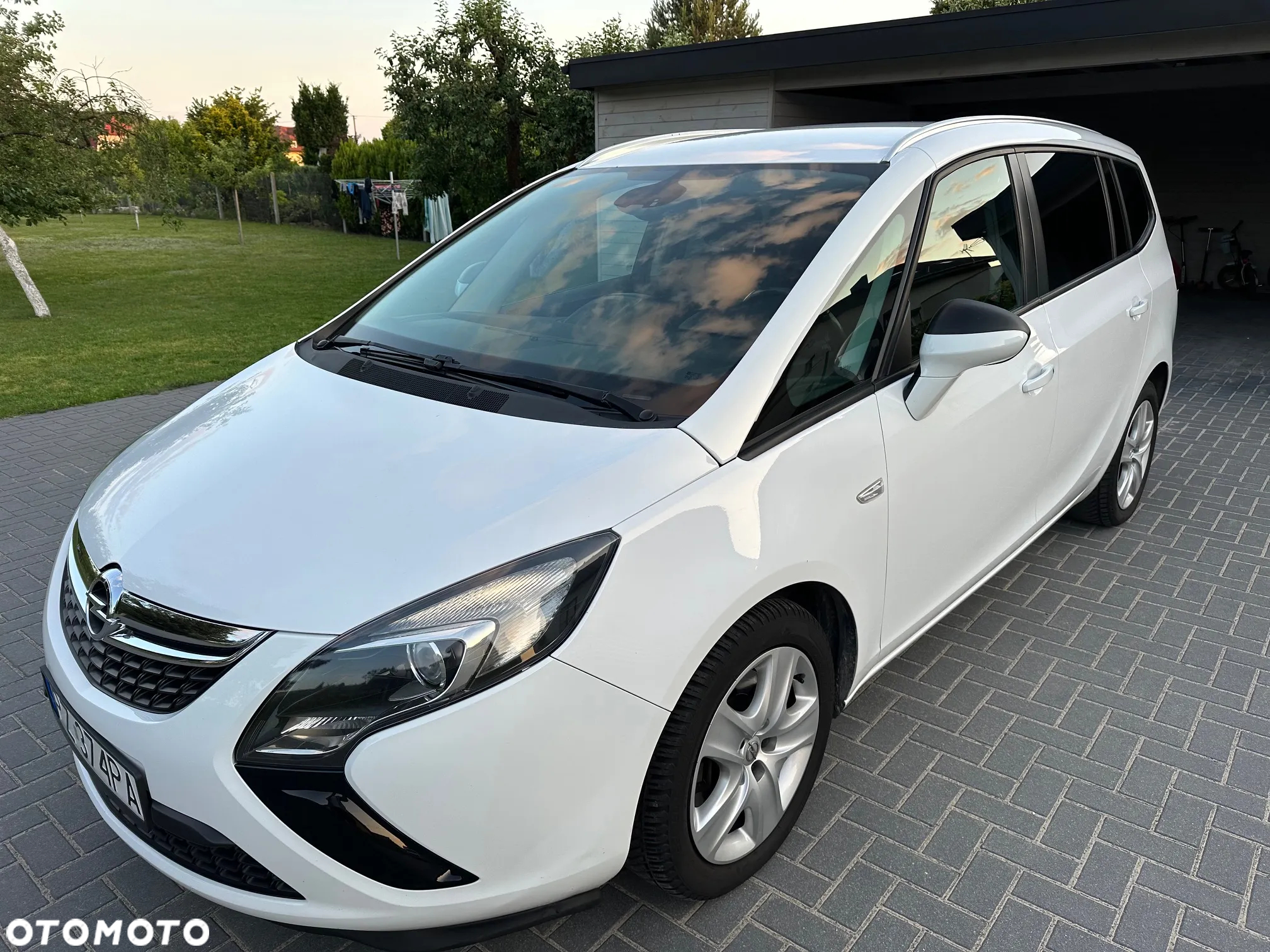 Opel Zafira - 2