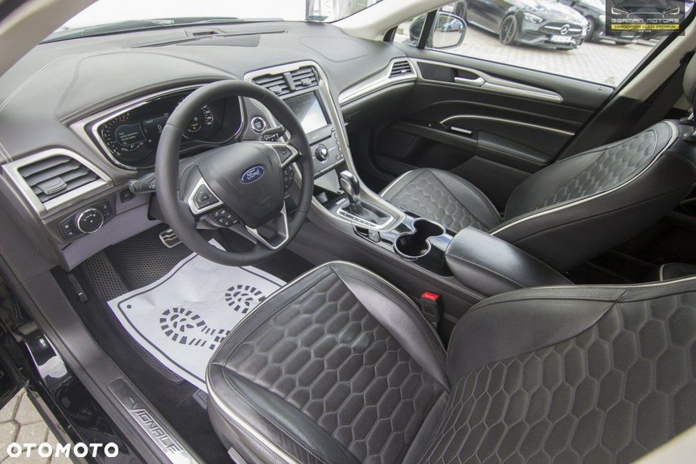 Ford Mondeo Vignale 2.0 TDCi PowerShift - 19