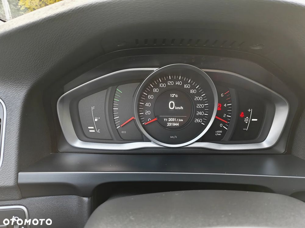 Volvo V60 D2 - 25