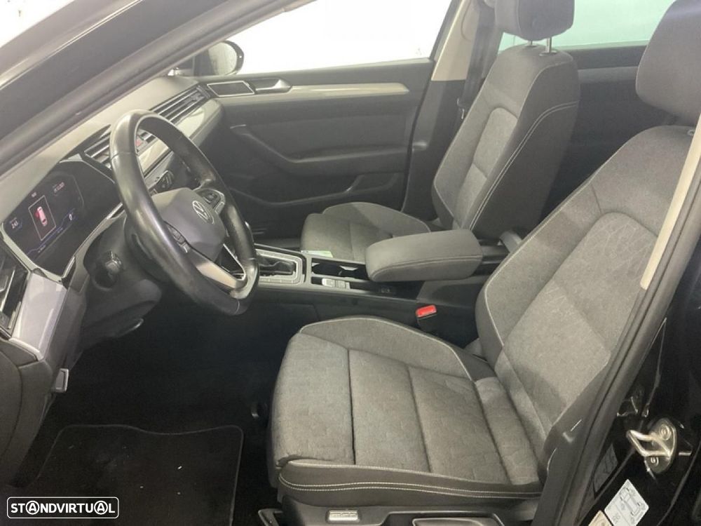VW Passat Variant 2.0 TDi Business DSG - 3