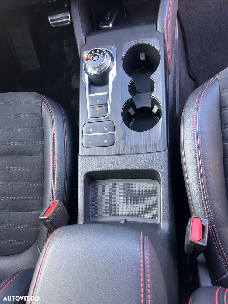 Ford Kuga 2.5 Duratec PHEV ST-LINE X - 15