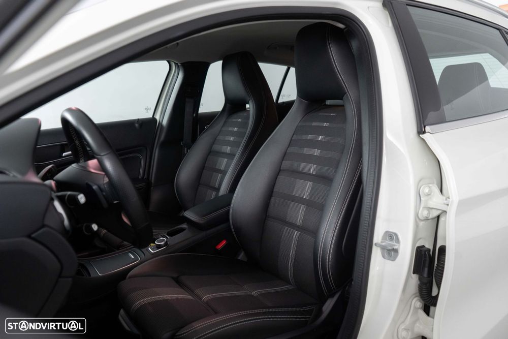 Mercedes-Benz GLA 180 d Urban Aut. - 14