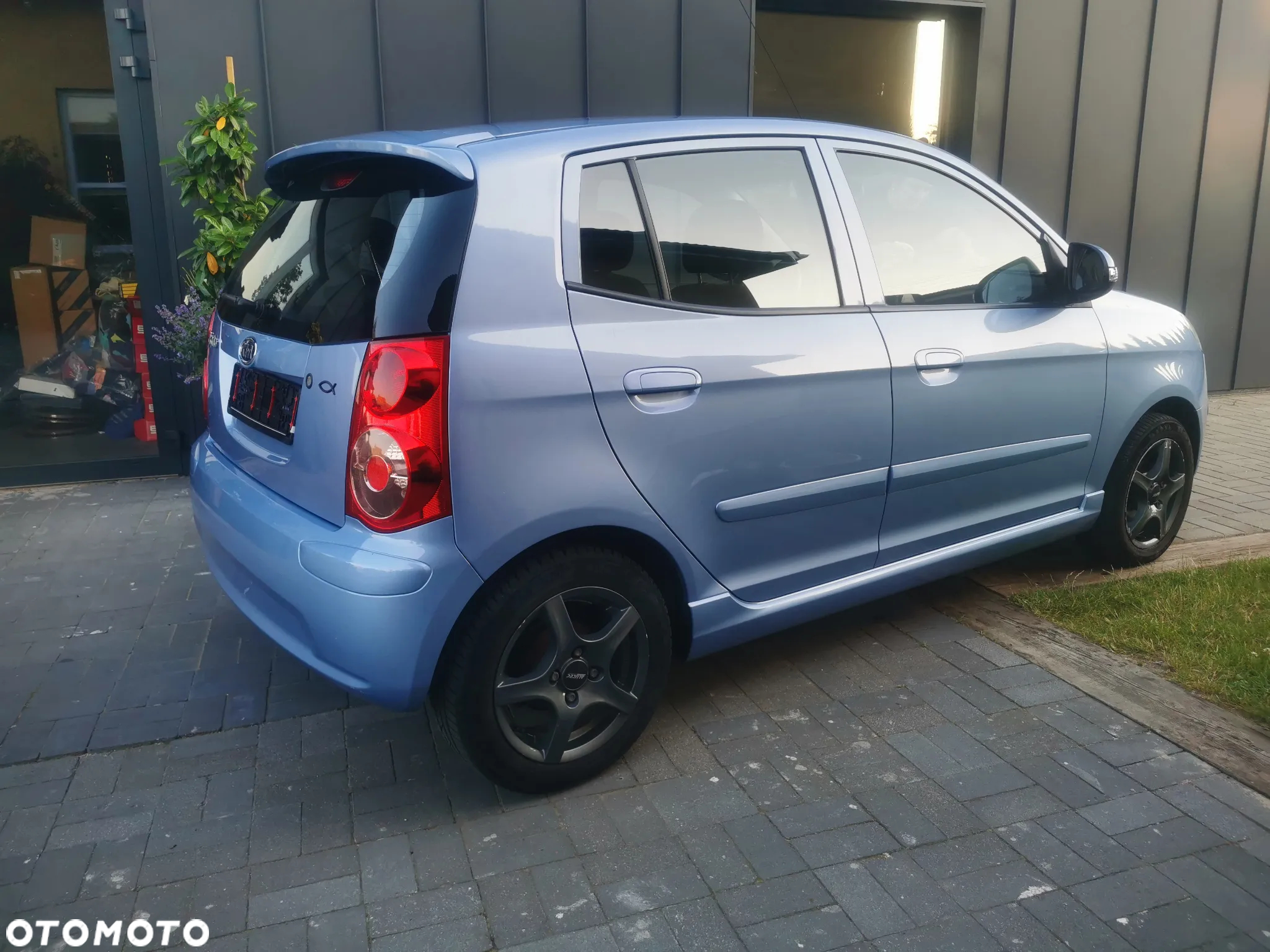 Kia Picanto 1.1 Summer + - 4