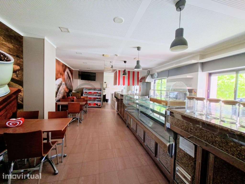 Loja em Corroios | Espaço Comercial de 140 m² - Grande imagem: 2/12