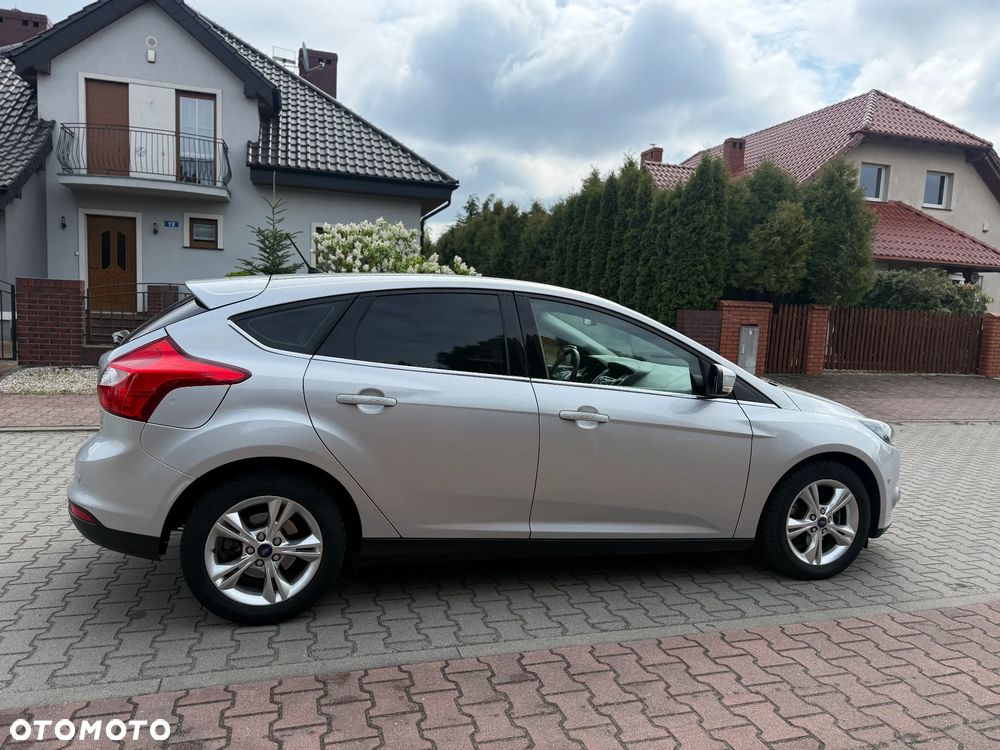 Ford Focus - 21