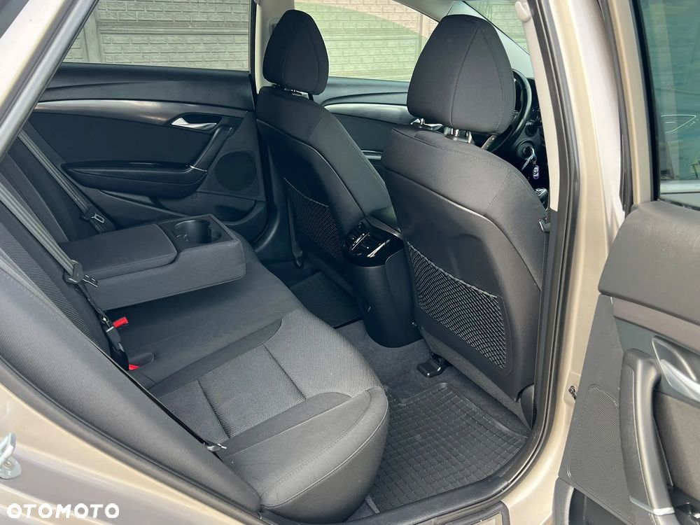Hyundai i40 Kombi 1.7 CRDi Style - 24