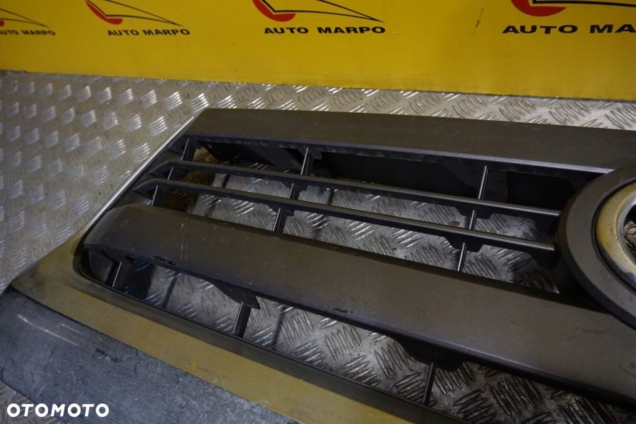 TOYOTA TUNDRA 2014 - 2017 Atrapa Przód Grill Chrom USA - 10