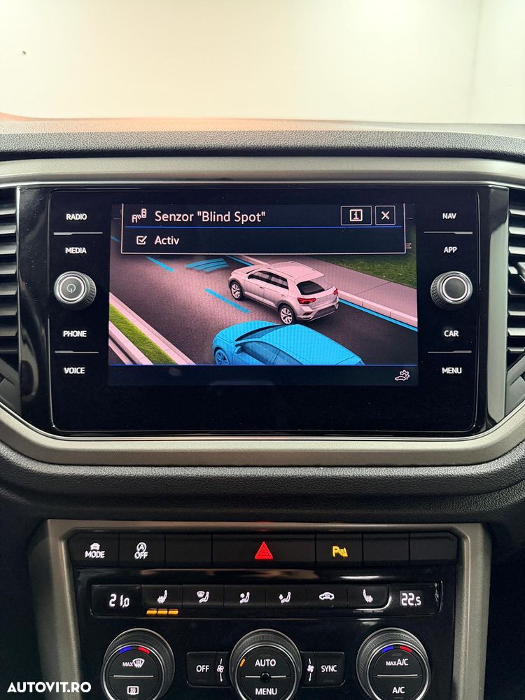 Volkswagen T-Roc 2.0 TDI DSG Design - 12