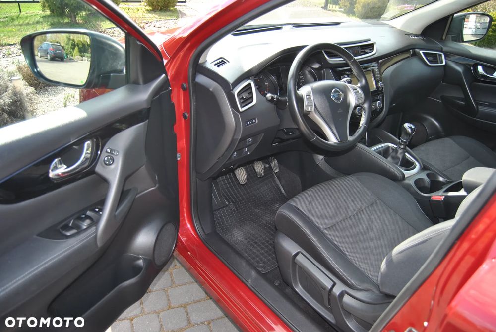 Nissan Qashqai 1.5 dCi DPF acenta - 21