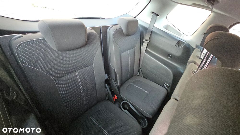 Opel Zafira Tourer 1.4 Turbo drive - 36