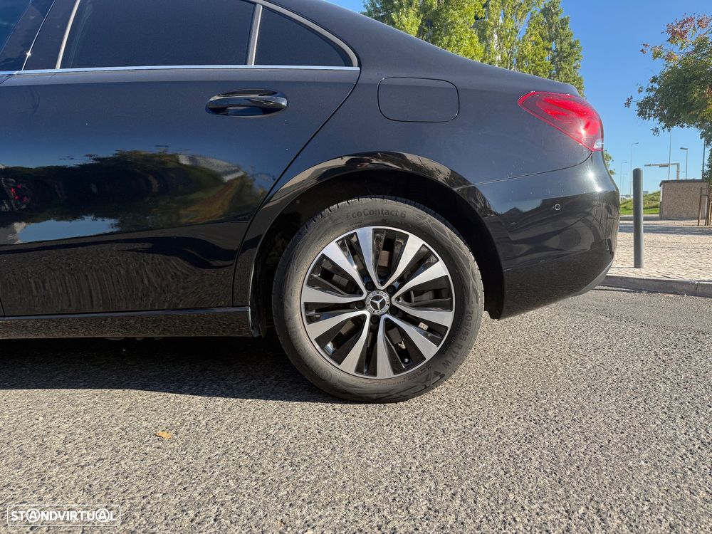 Mercedes-Benz A 250 Limousine e Style Plus - 19
