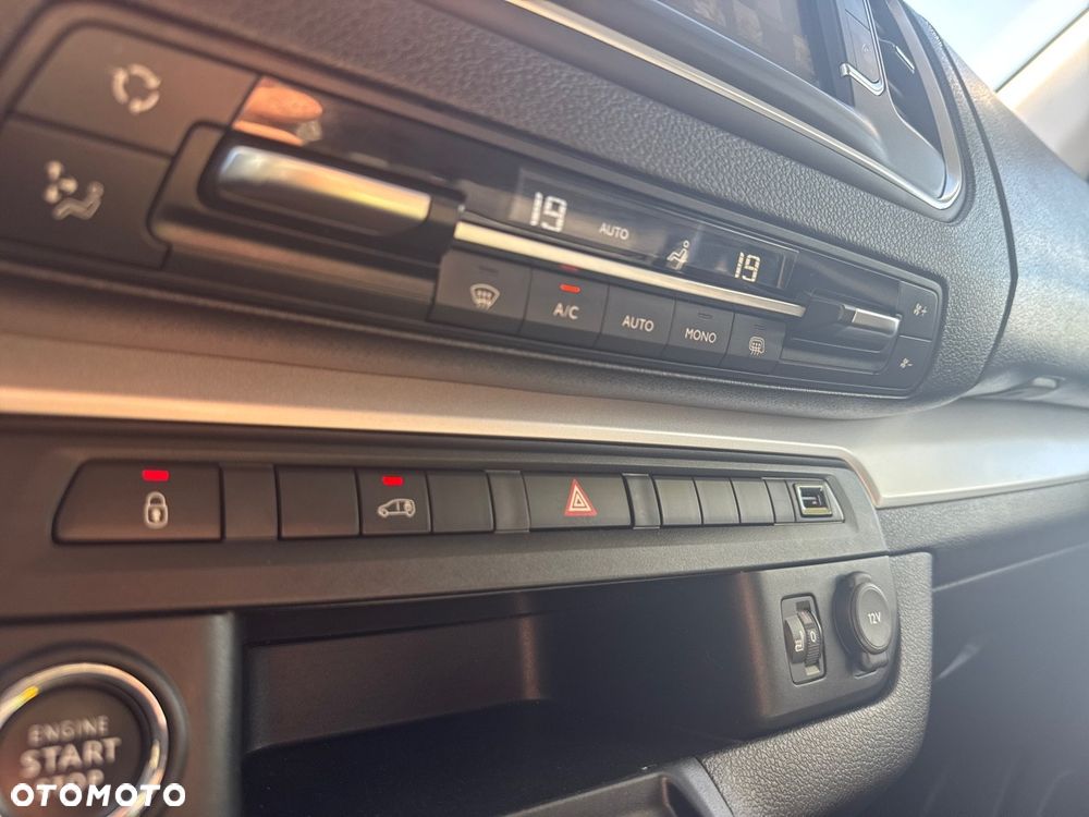 Peugeot Expert - 22