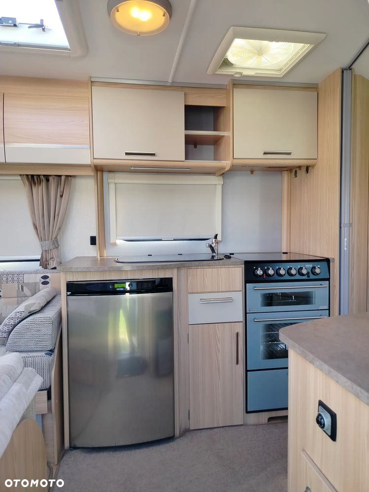 Coachman - 20