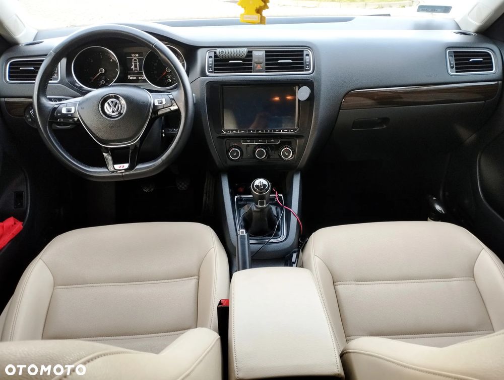 Volkswagen Jetta 2.0 TDI DPF BMT Comfortline - 36
