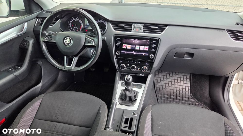 Skoda Octavia 1.6 TDI SCR Ambition - 13