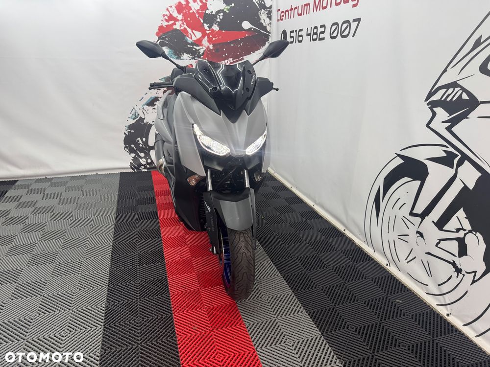 Yamaha X-max - 41