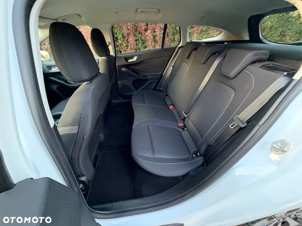 Ford Focus 1.5 EcoBlue STart-Stopp-System TITANIUM - 34