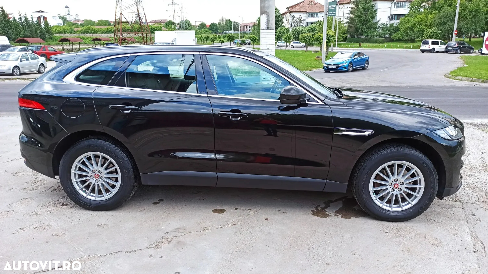 Jaguar F-Pace 25d AWD Pure - 10