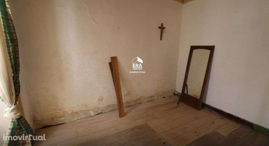 Moradia Geminada T3 localizada em Peras Ruivas! - Grande imagem: 3/21