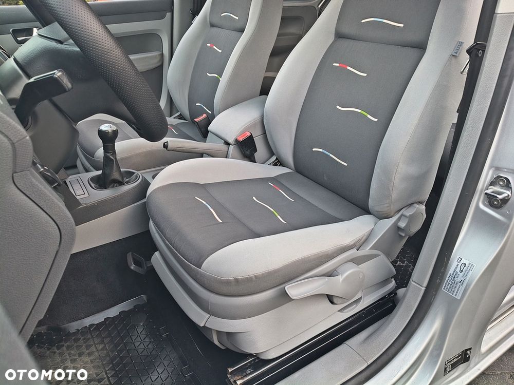Volkswagen Caddy 1.6 Life Family (5-Si.) - 21