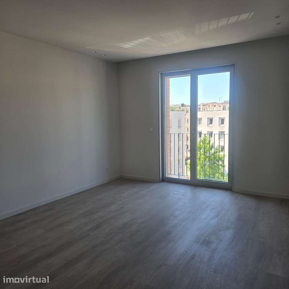 T1 Novo com Lugar de Garagem junto à UM – Azurém, Guimarães - Grande imagem: 3/9