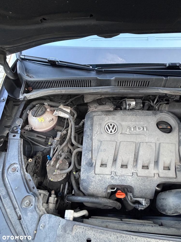 Volkswagen Sharan 2.0 TDI DSG BlueMotion Technology Trendline - 15