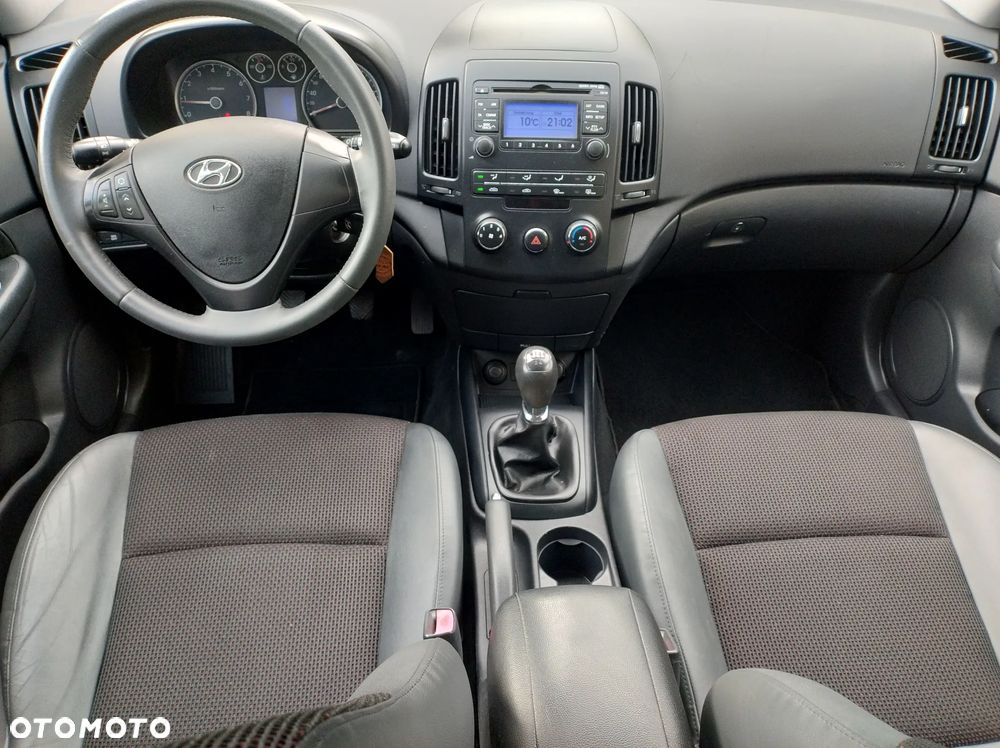 Hyundai i30 1.4 blue Comfort - 17