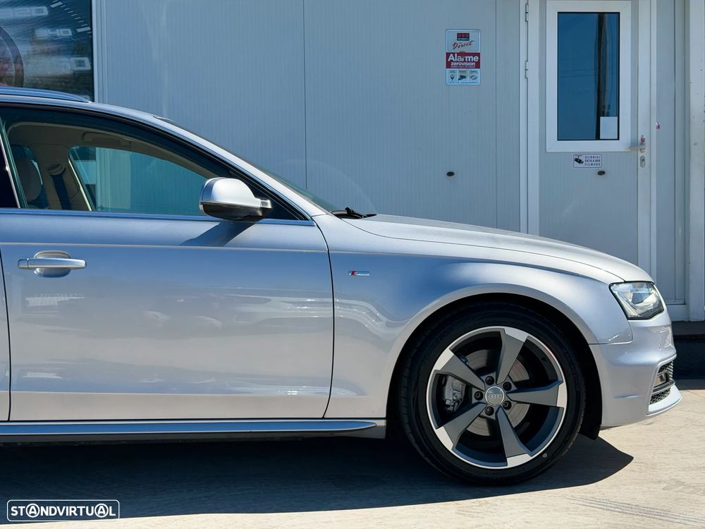 Audi A4 2.0 TDI S-line - 16