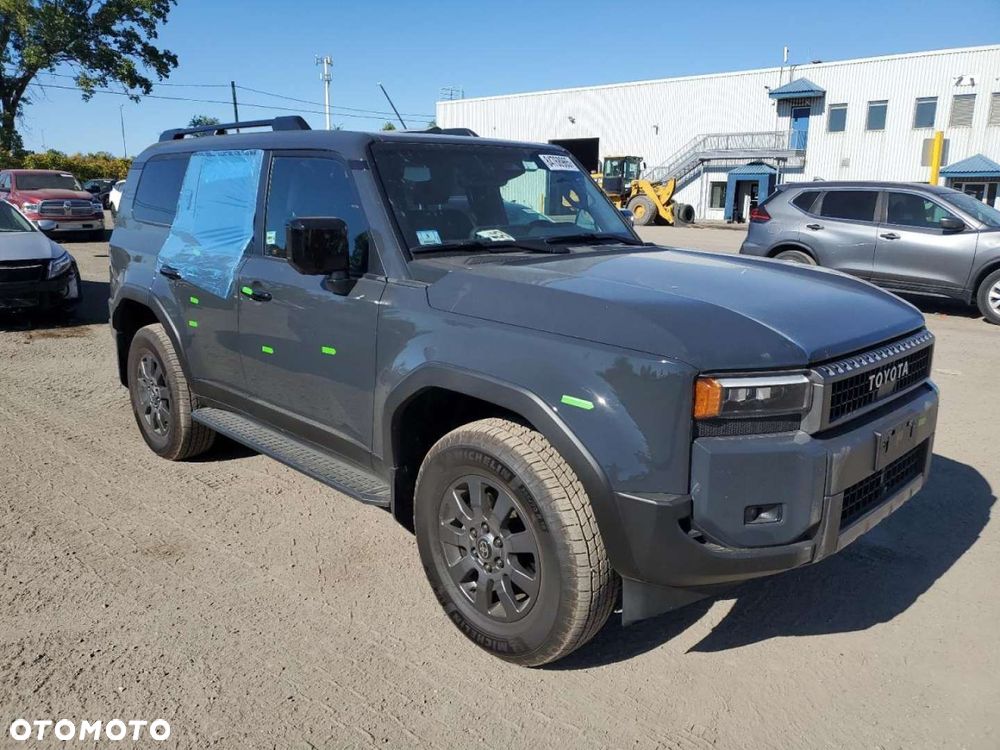 Toyota Land Cruiser - 5