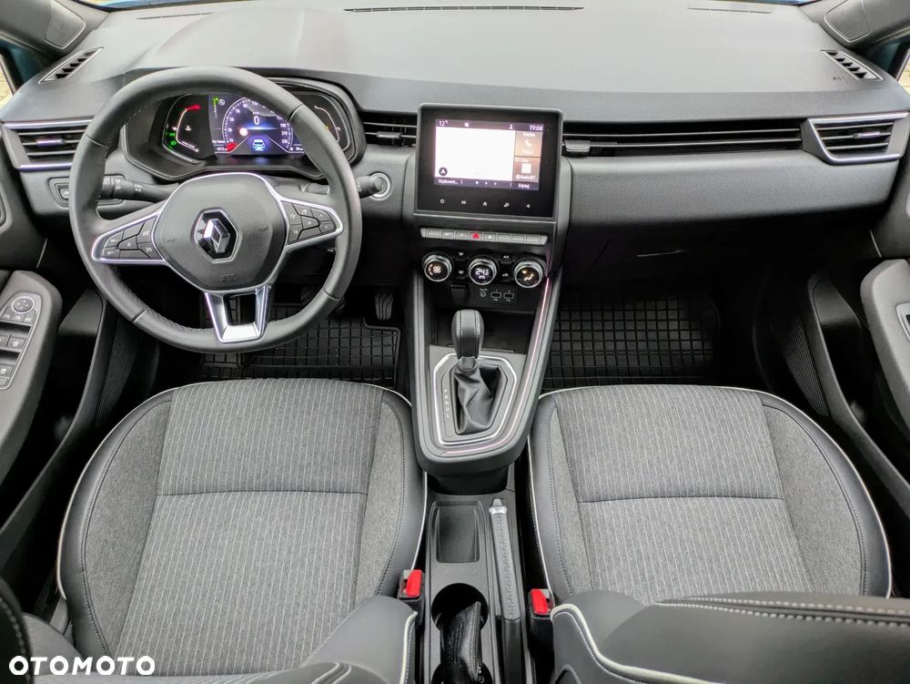 Renault Clio - 21