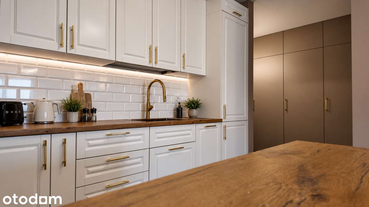 Wyjątkowe 2 pokoje | 49,96 m² | Balkon z widokiem na Odrę | Winda
