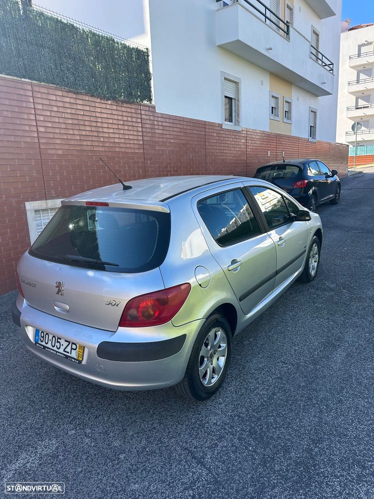 Peugeot 307 1.4 16V Navtech - 6